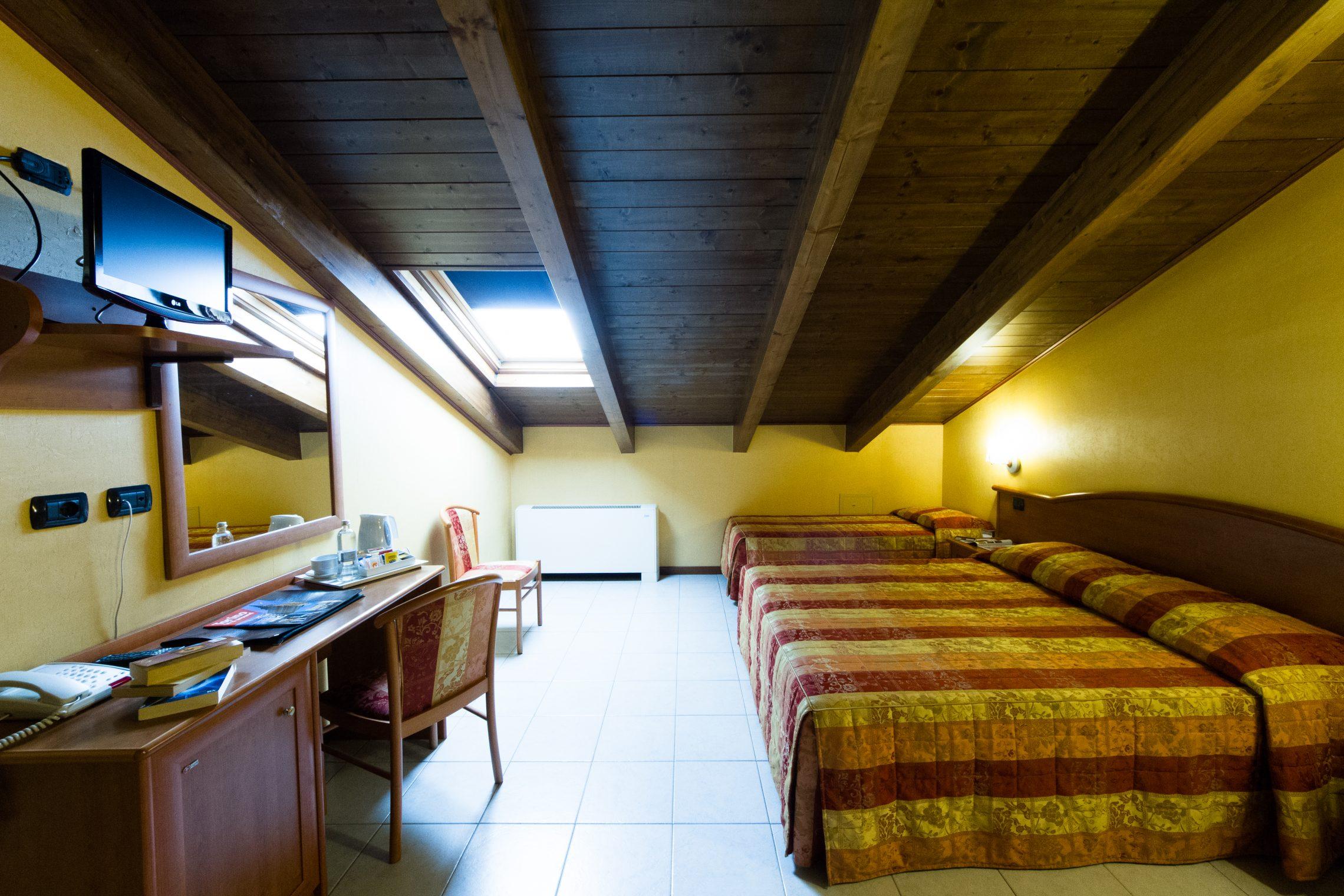 Vald Hotel Val della Torre Esterno foto