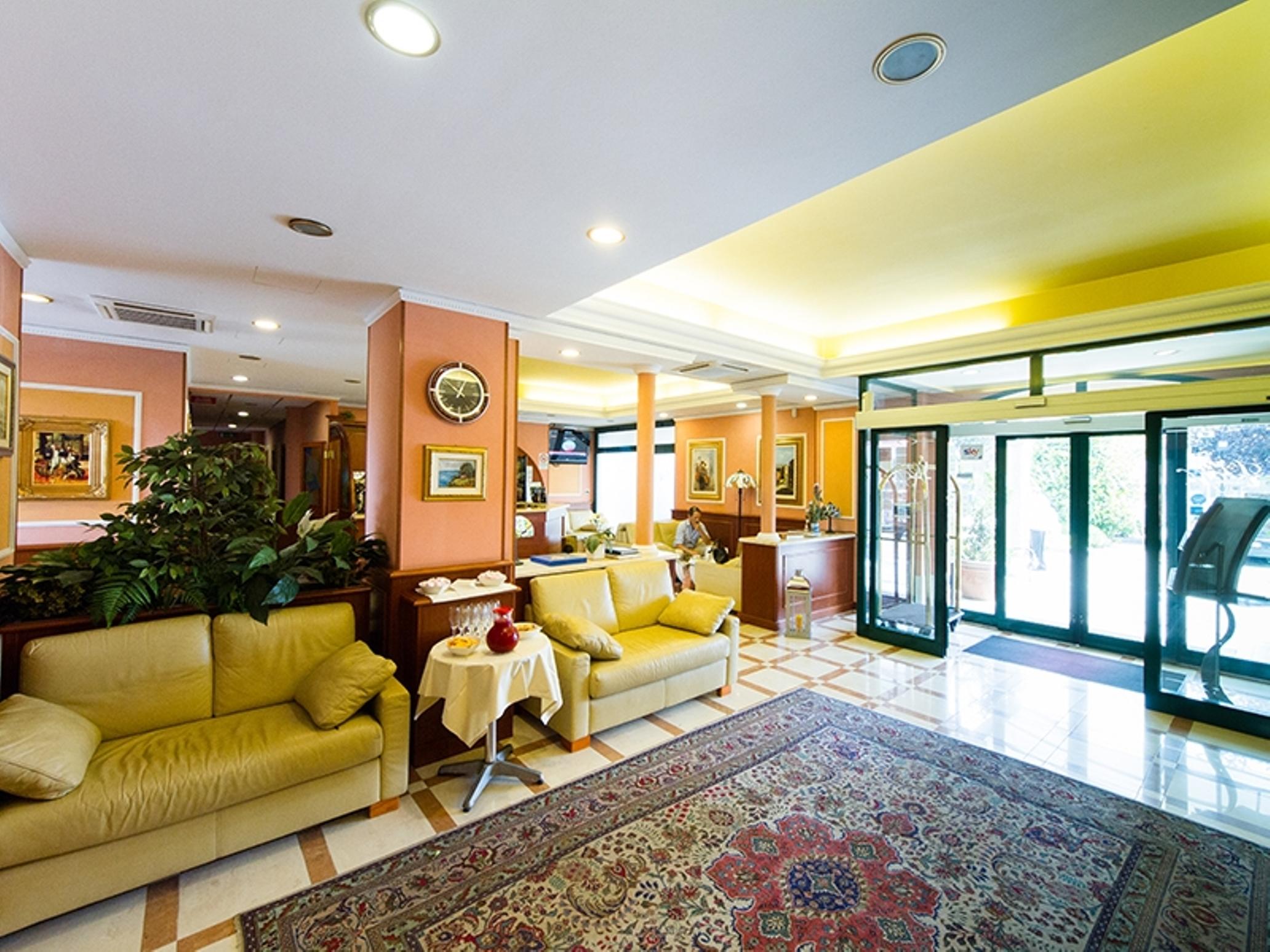 Vald Hotel Val della Torre Esterno foto