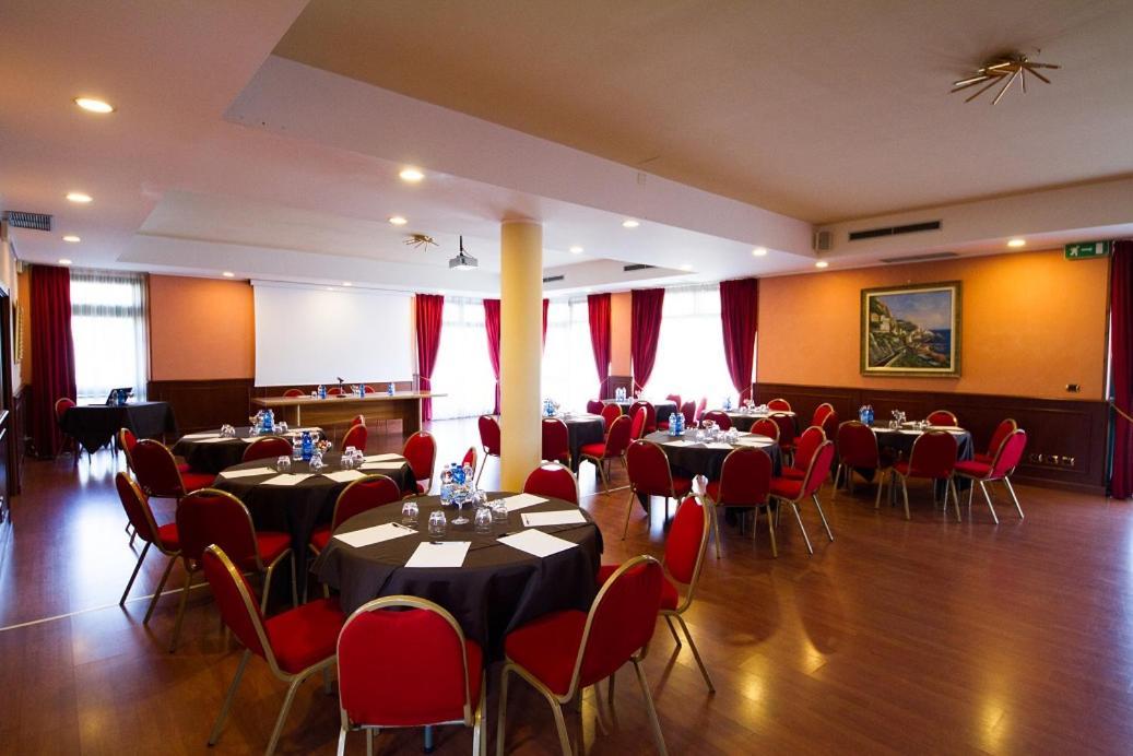 Vald Hotel Val della Torre Esterno foto