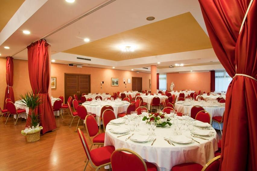 Vald Hotel Val della Torre Esterno foto