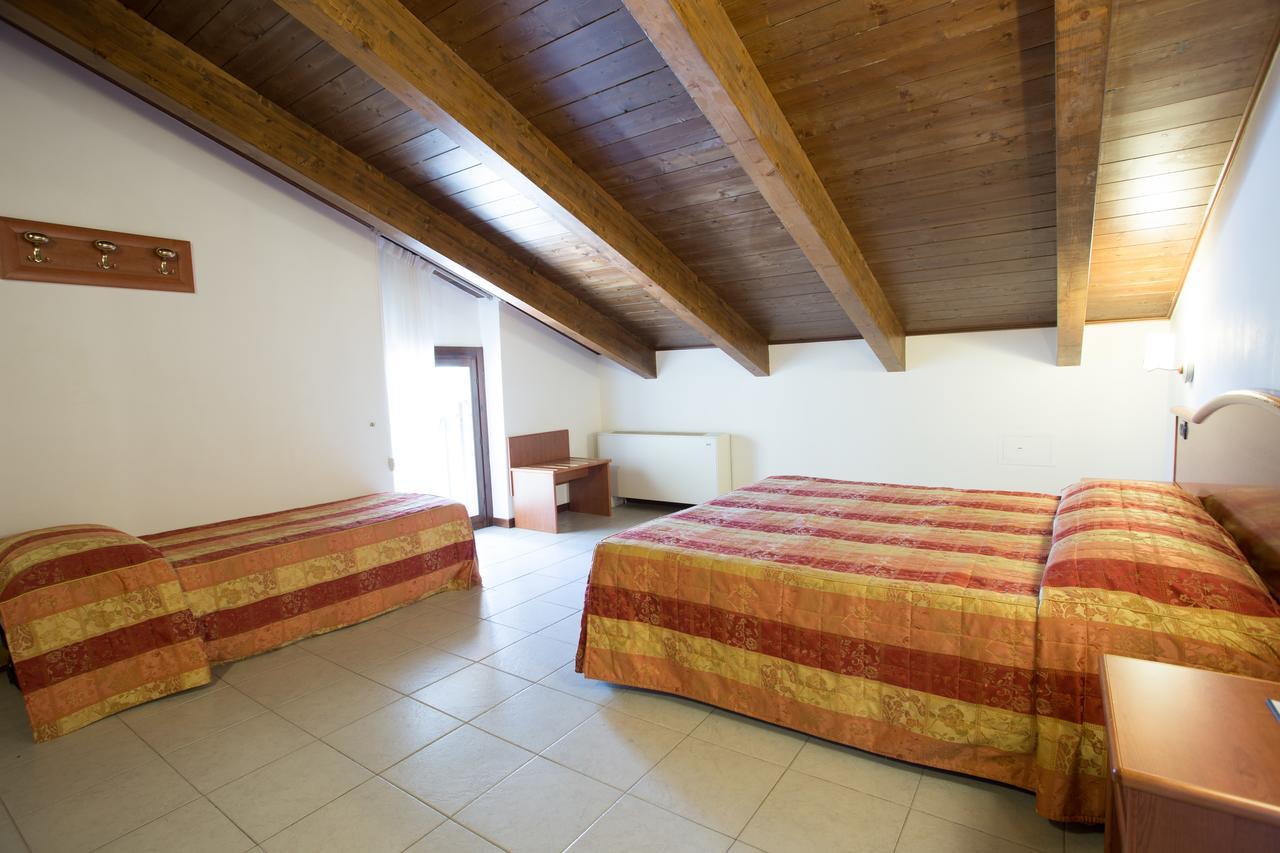 Vald Hotel Val della Torre Esterno foto